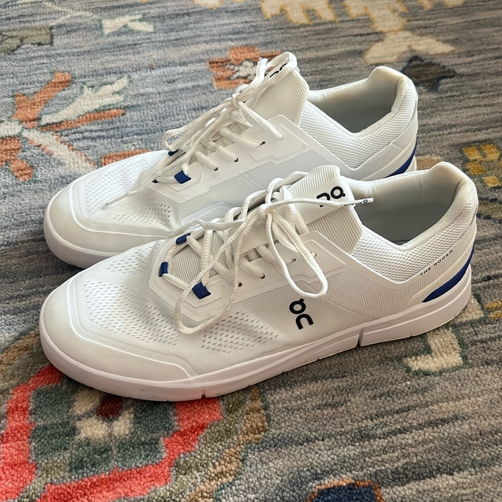 On Roger Shoes Size 12